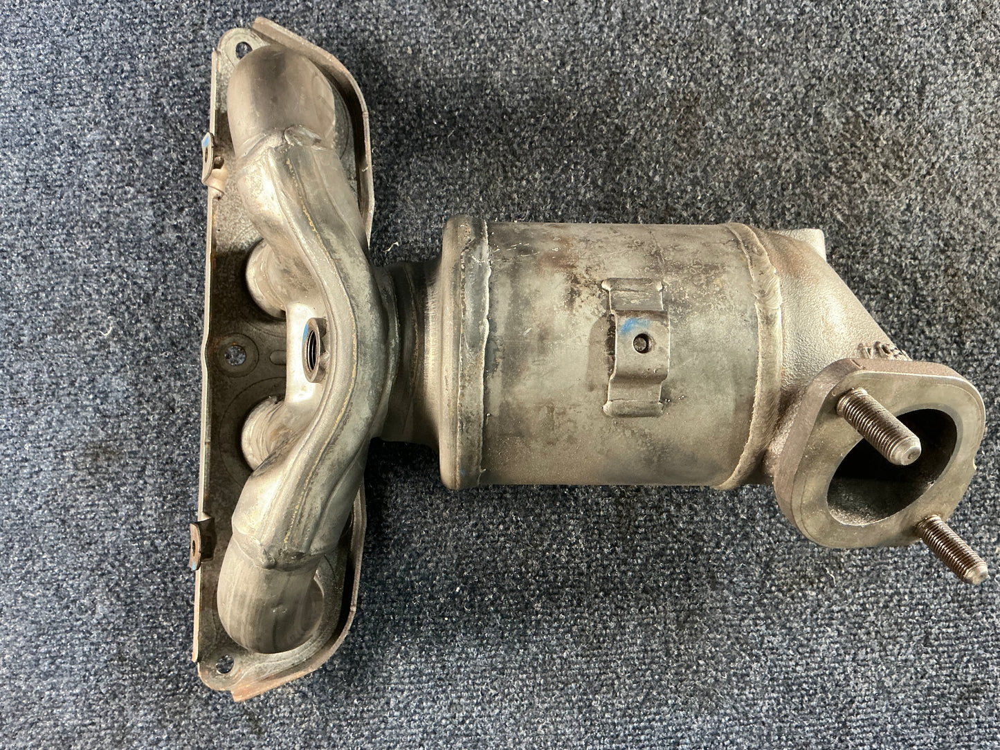 HYUNDAI/KIA Exhaust Manifold OEM PN 285102EXE0 EPA Code ACX