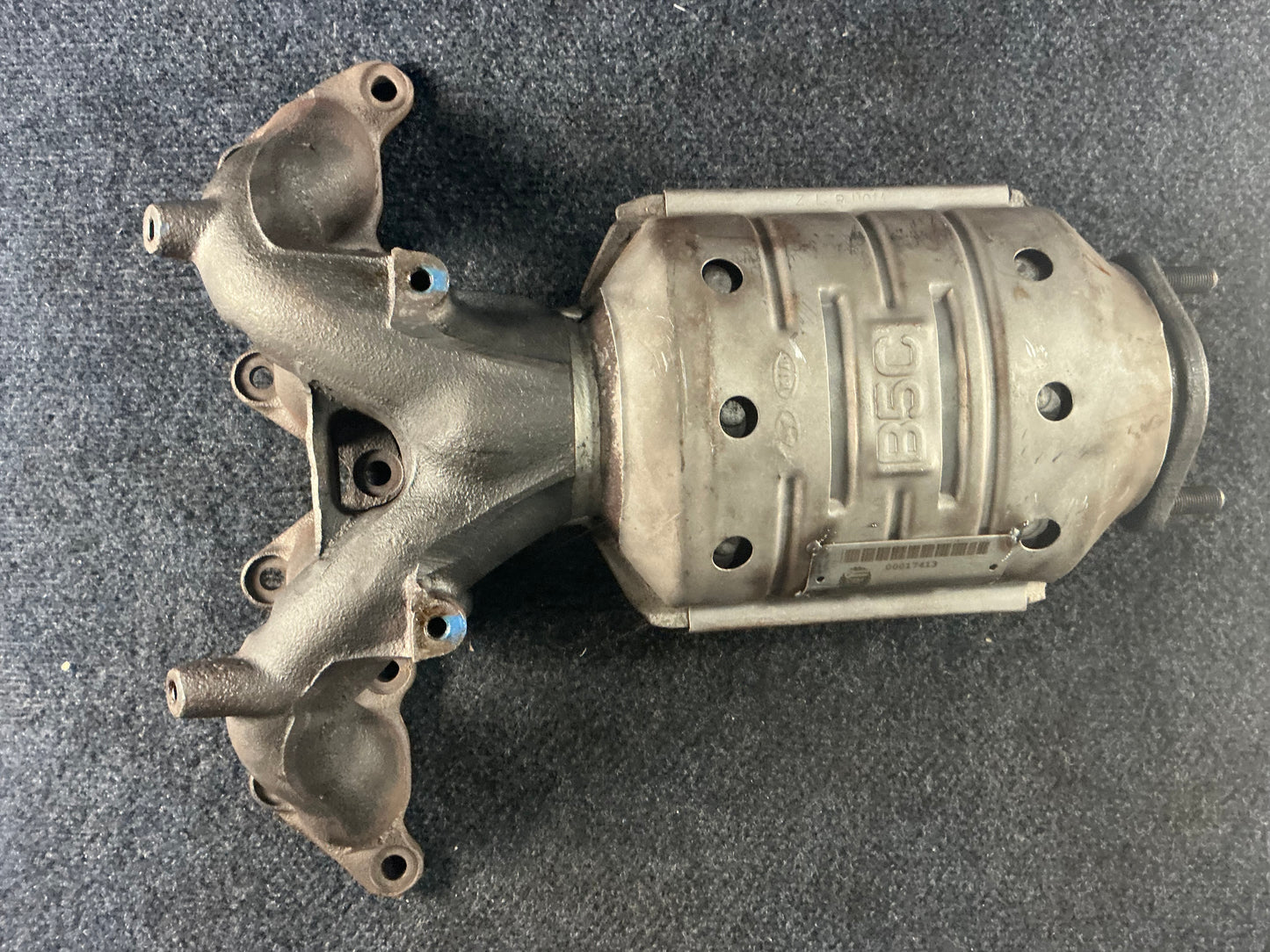 HYUNDAI/KIA Exhaust Manifold OEM PN 2851023780 EPA Code ACX