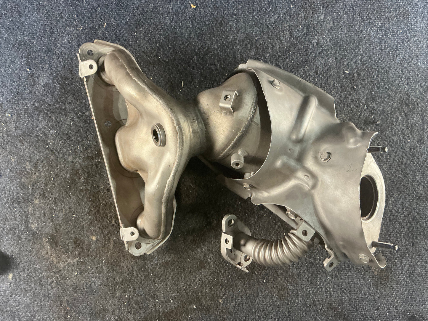 NISSAN Exhaust Manifold OEM PN 140E26LW0C EPA Code ACX