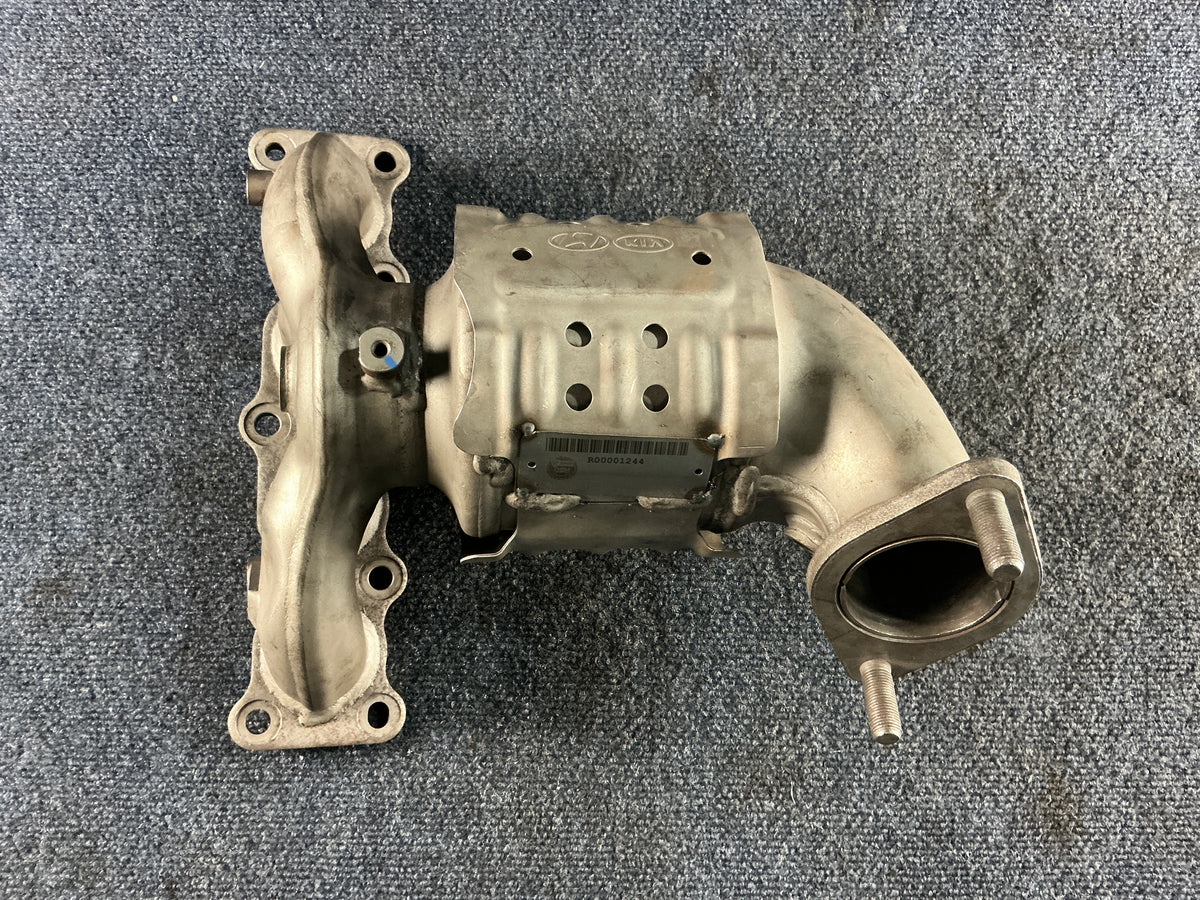 HYUNDAI/KIA Exhaust Manifold OEM PN 285102GAS0 EPA Code ACX