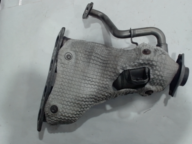 Catalytic Converter with Integrated Exhaust Manifold