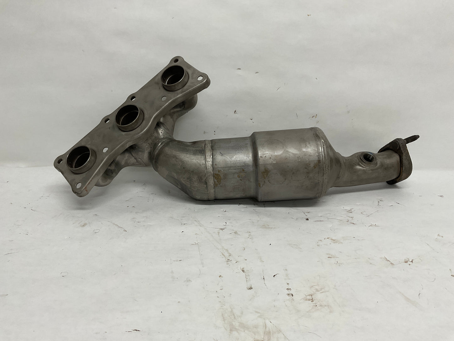 18407545309
RP exhaust manifold with catalytic conv
ZYL.4-6 ULEV2
From:03/01/2005To:-Weight:3.583 kgPrice:$991.47
Superseded by:
18407563737(09/01/2006 — ), nonexchangeable retrospectively18407596879(03/02/2009 — 01/28/2014), nonexchangeable retrospectively18407646693(09/03/2012 — ), Exchangeable retrospectively
Part 18407545309 was found on the following vehicles:
3' E90 (02/2004 — 08/2006)
3' E91 (01/2005 — 08/2006)