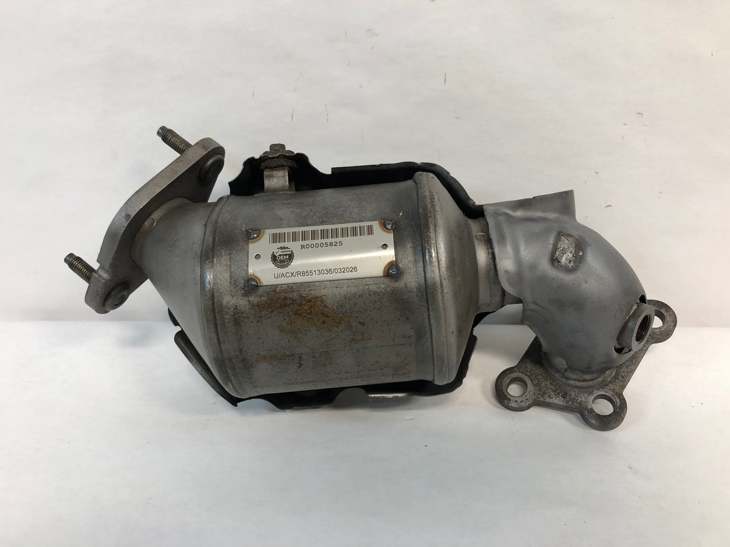 Warm Up Three-Way Catalytic Converter Right / Passenger Side
Also described as "Front Rearward" by GM