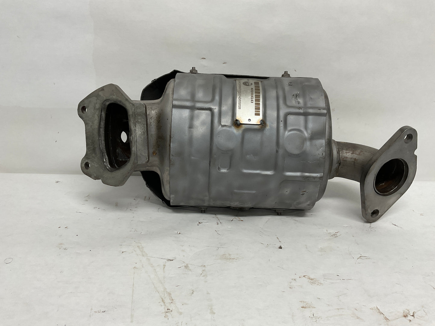 Manifold
Description:
EXHAUST AND CATALYTIC CONVE
Condition: New
Notes: Engines: 3.6L V6 24V VVT Engine. 3.6L V6 24V VVT Engine Upg I w/ESS. 3.6L V6 Hybrid Engine.
Replaces: 68235532aa, 68235532ab, 68235532ac
