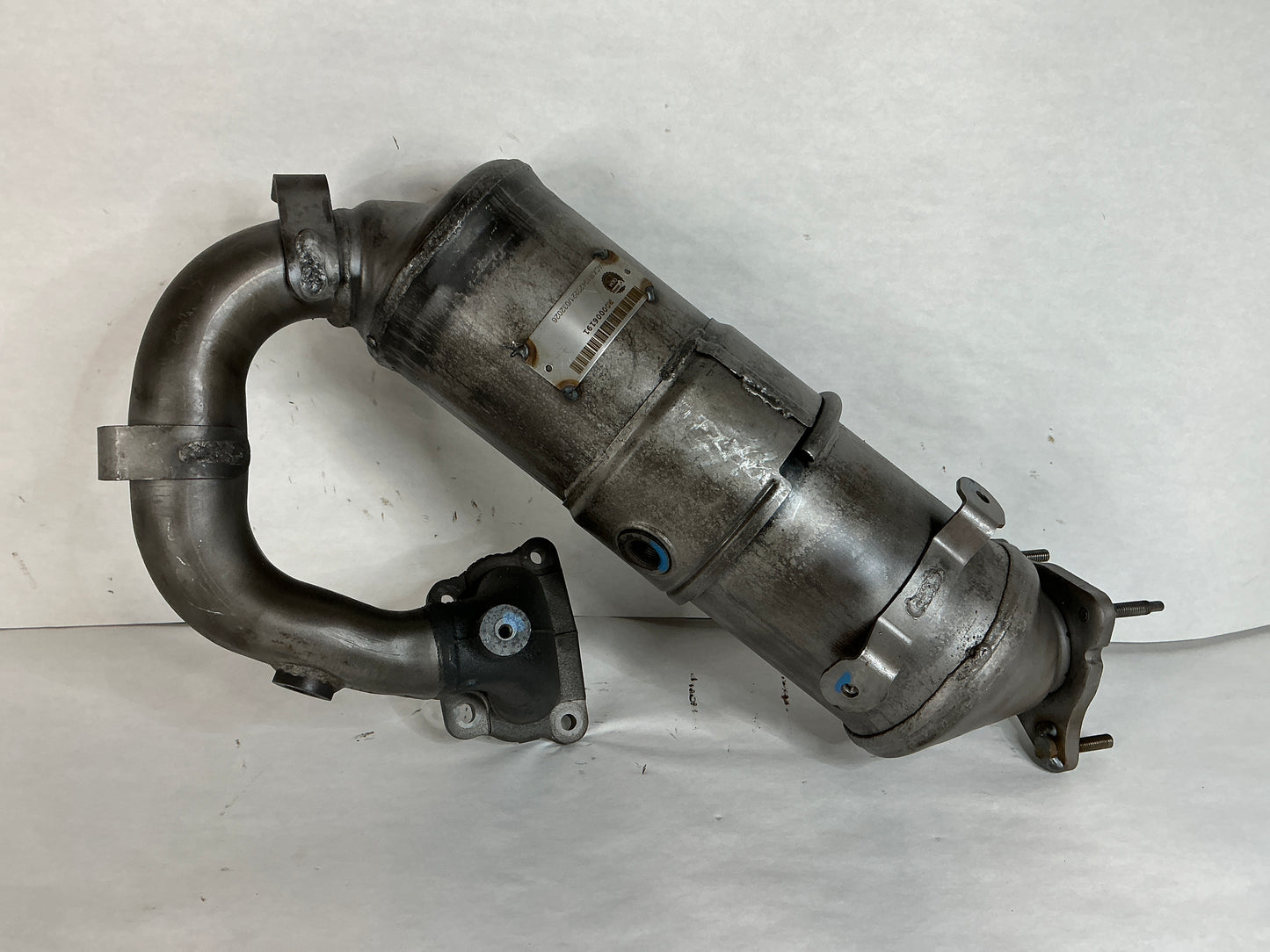 19420221
Other Names: Converter
Description:
Volt. California, code: abd6. California, code: abjb.
Condition: New
Replaces: 12667324, 12672576, 12675739
Cat Code: 12672576