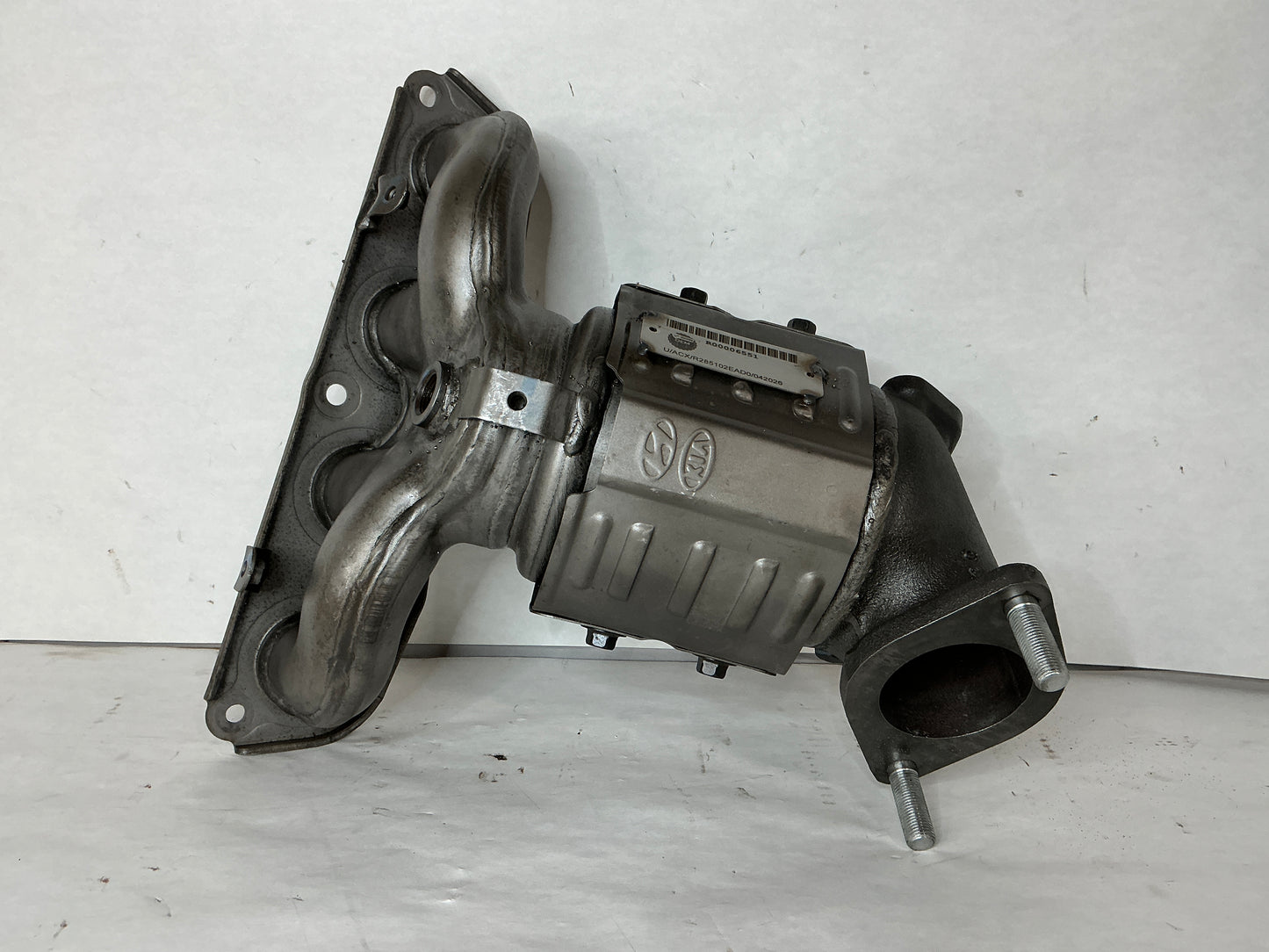 28510-2EAD0
Other Names: Catalytic Converter, Manifold Catalytic Assembly Exhaust
Description:
Sonata. With hybrid. Federal emission