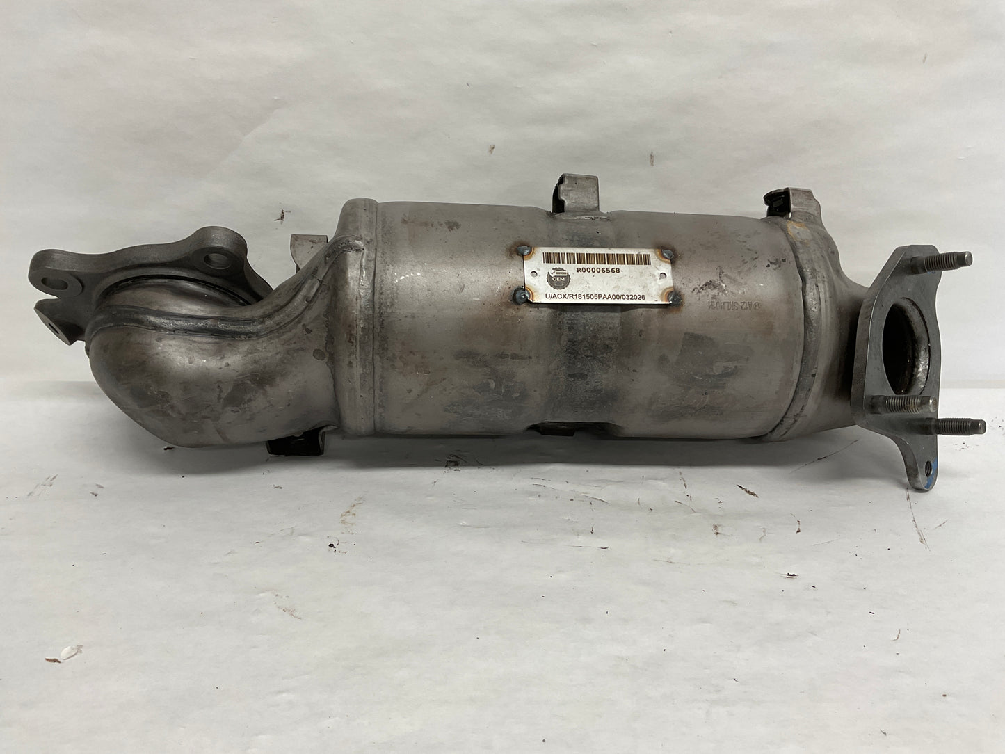 18150-5PA-A00
Other Names: Pre-Converter, Converter Assembly
Description:
1.5L.