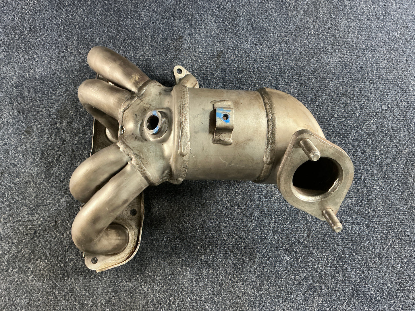 HYUNDAI/KIA Exhaust Manifold OEM PN 285102JCG0 EPA Code ACX