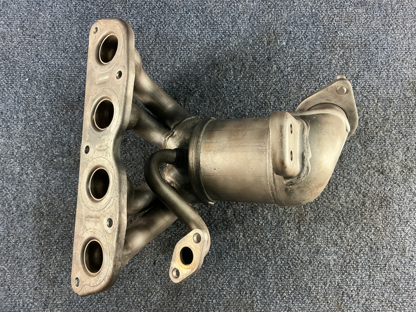 HYUNDAI/KIA Exhaust Manifold OEM PN 285102JCC0 EPA Code ACX