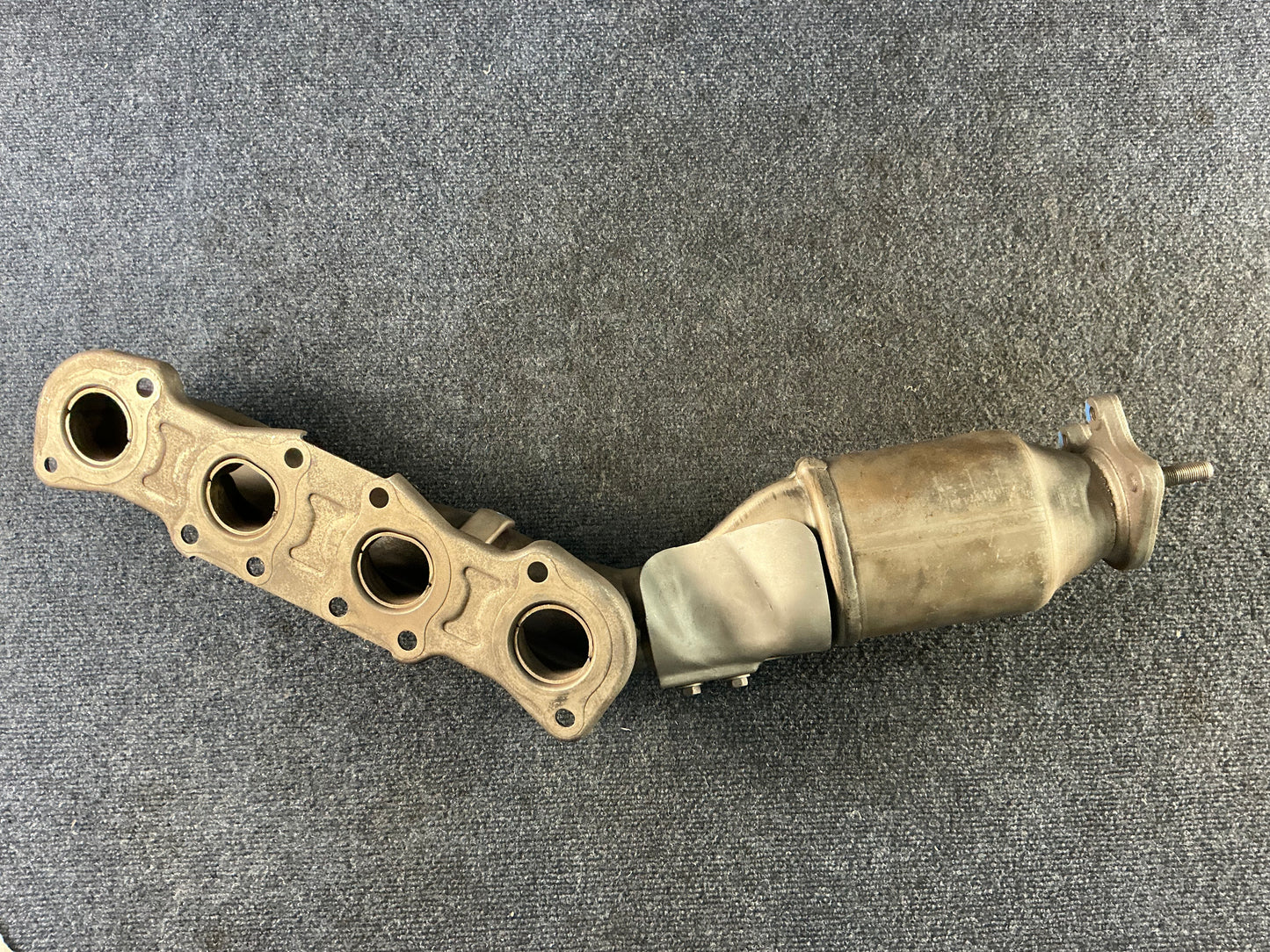 HYUNDAI/KIA Exhaust Manifold OEM PN 285103F450 EPA Code ACX