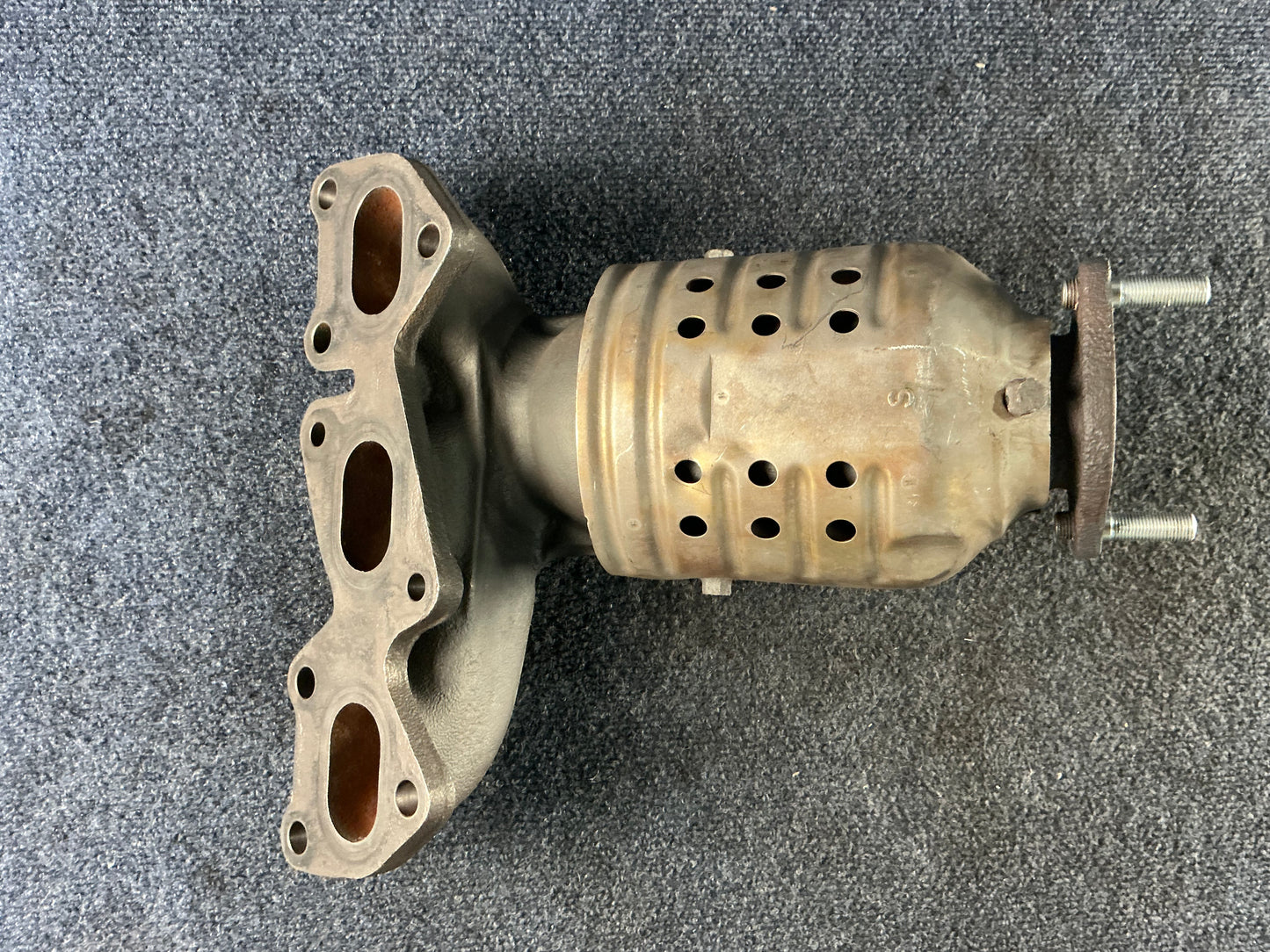 HYUNDAI/KIA Exhaust Manifold OEM PN 285103C380 EPA Code ACX