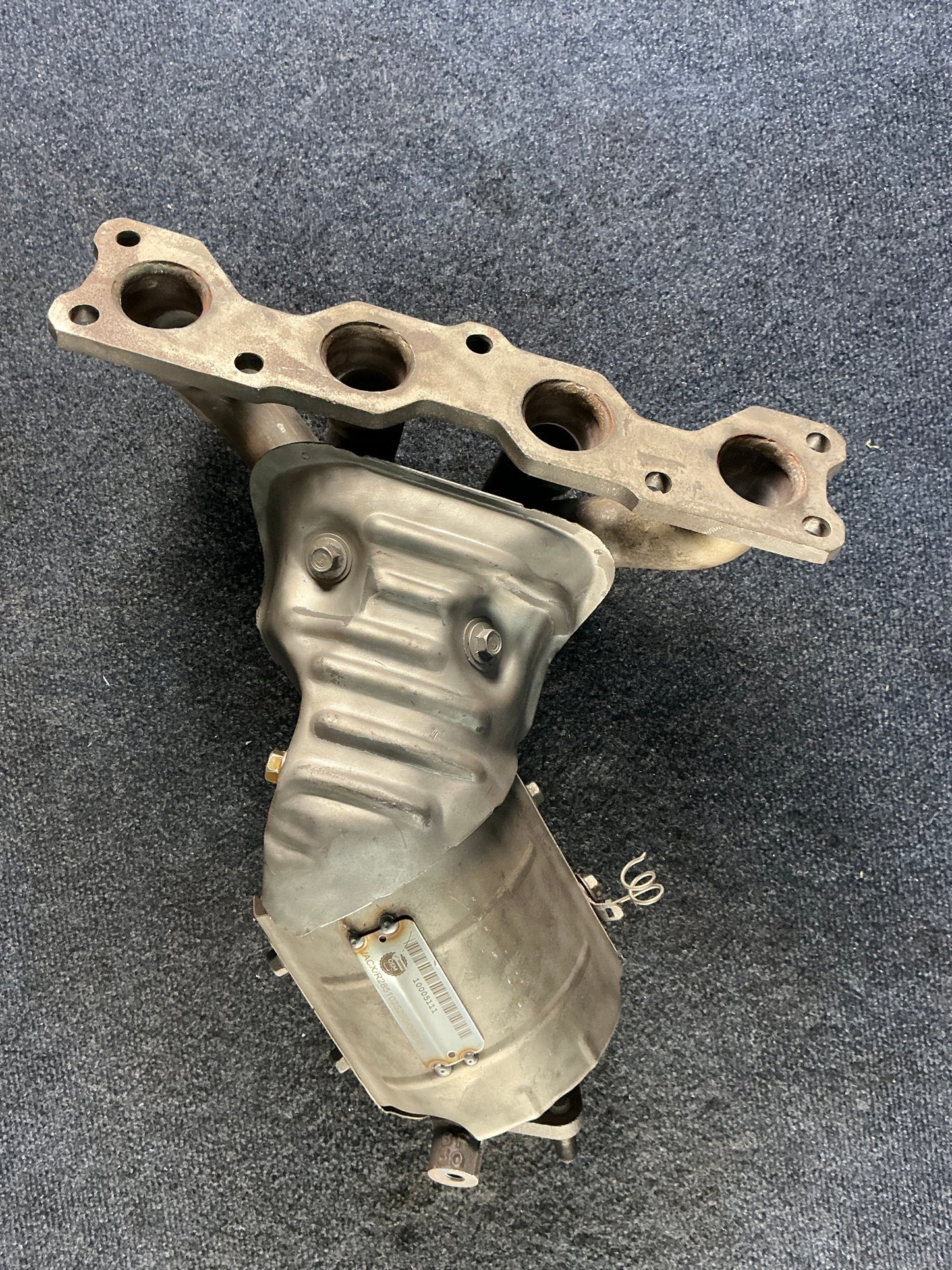 HYUNDAI/KIA Exhaust Manifold OEM PN 2851025250 EPA Code ACX