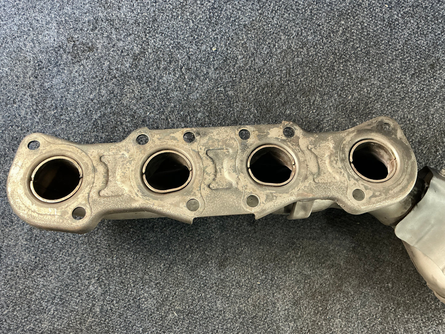 HYUNDAI/KIA Exhaust Manifold OEM PN 285103F460 EPA Code ACX