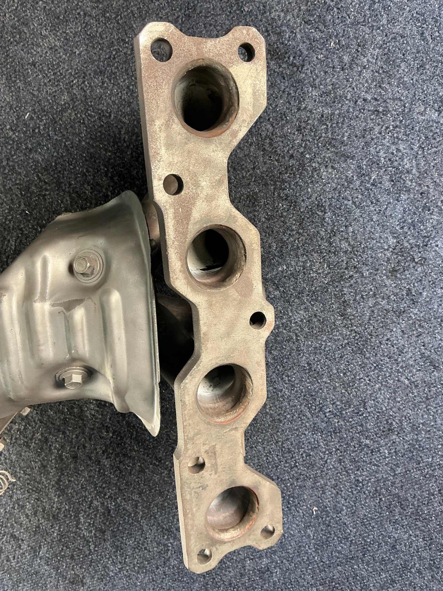 HYUNDAI/KIA Exhaust Manifold OEM PN 2851025250 EPA Code ACX