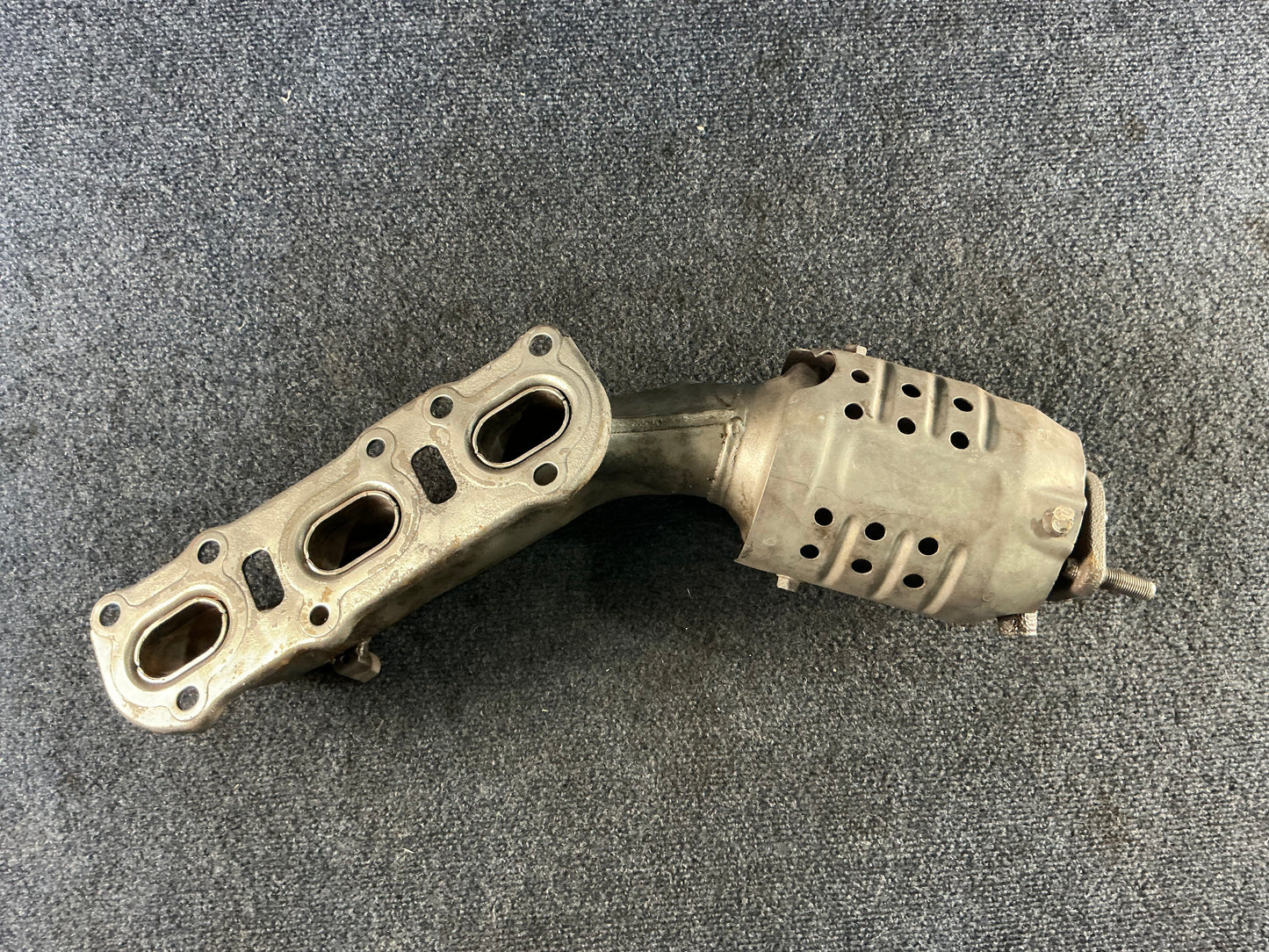 HYUNDAI/KIA Exhaust Manifold OEM PN 285103C760 EPA Code ACX