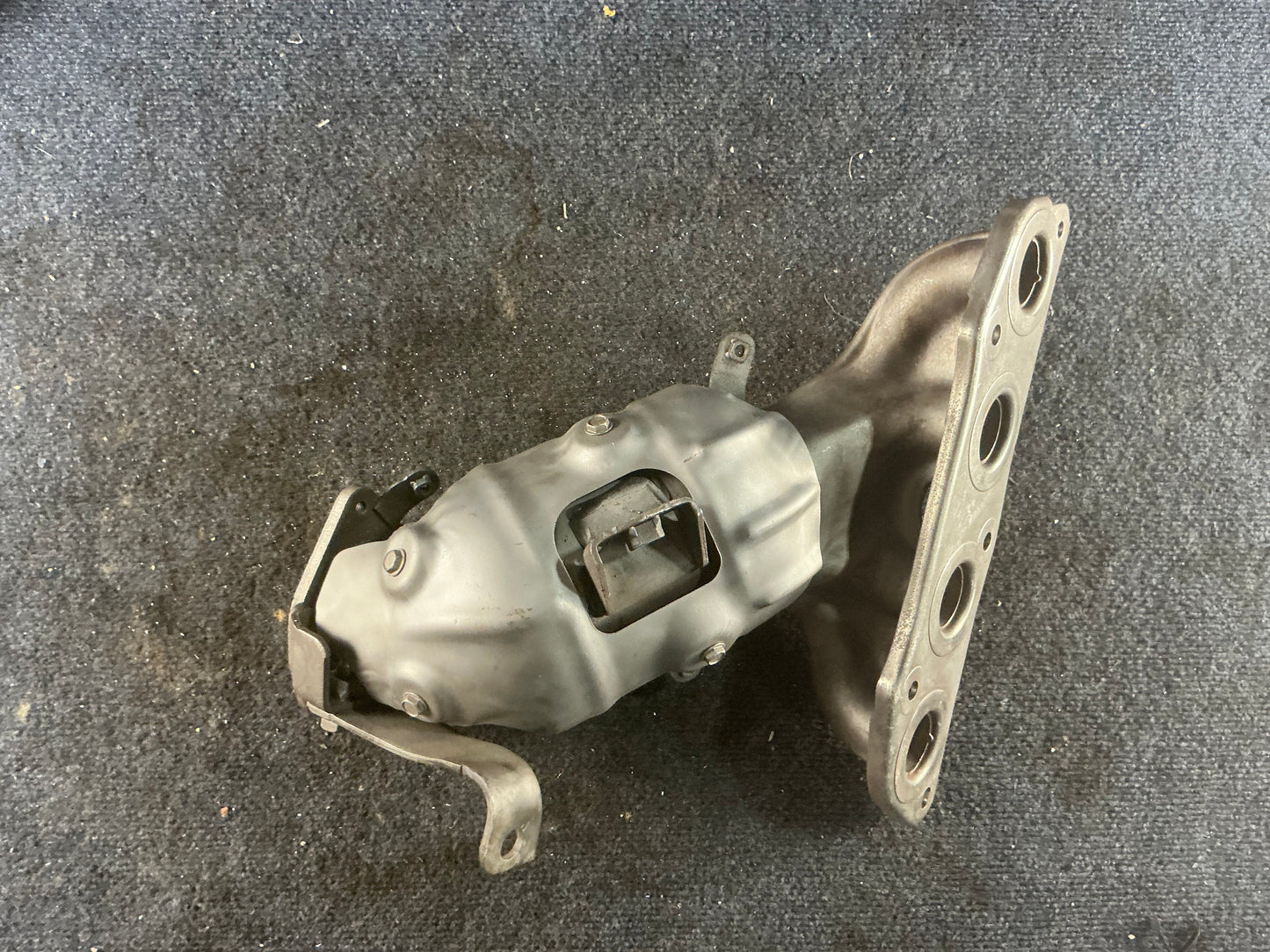 NISSAN Exhaust Manifold OEM PN 140E29VB0B EPA Code ACX