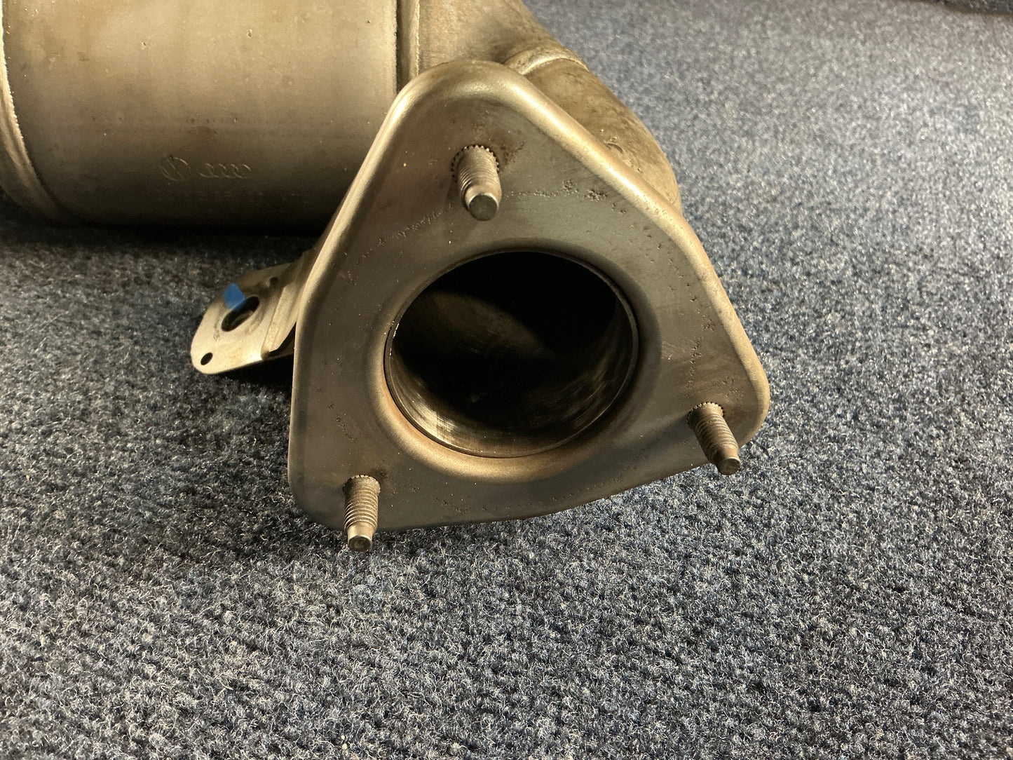 VW/AUDI Exhaust Manifold OEM PN 4M0254202DX EPA Code ACX