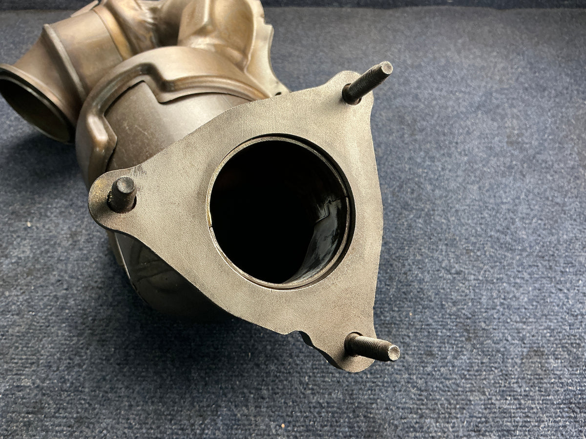 LAND ROVER Exhaust Manifold OEM PN LR140386 EPA Code ACX