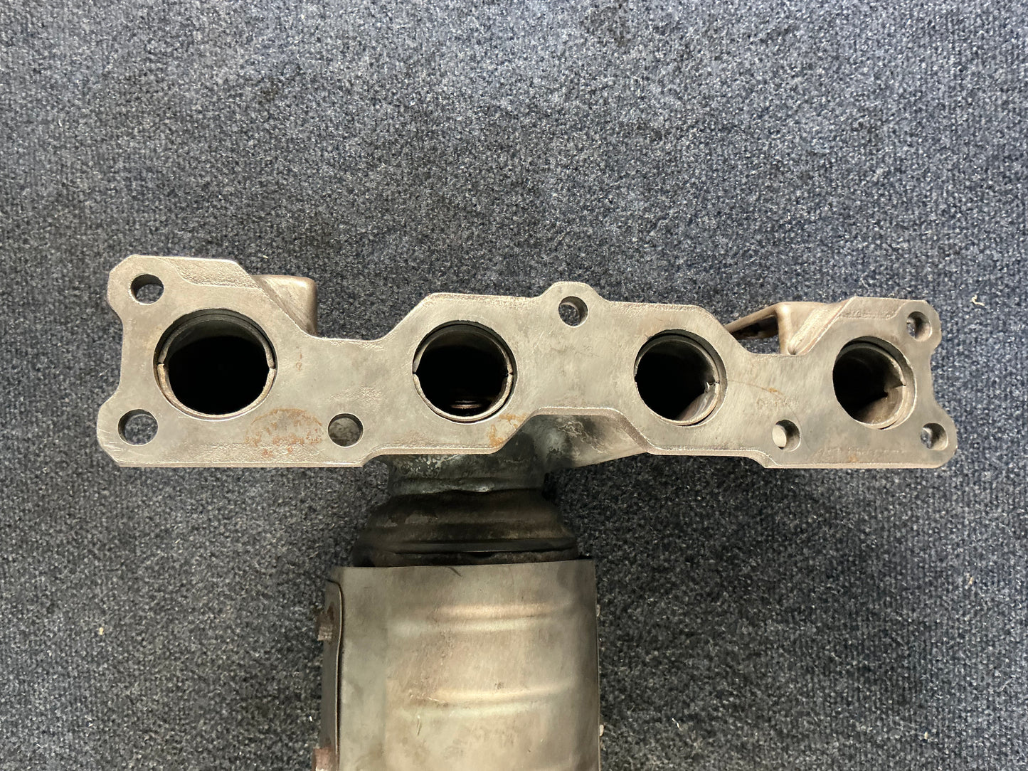 HYUNDAI/KIA Exhaust Manifold OEM PN 285102G540 EPA Code ACX