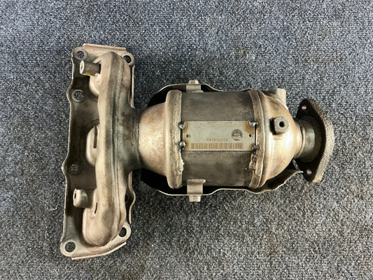 HYUNDAI/KIA Exhaust Manifold OEM PN 285103CFS0 EPA Code ACX