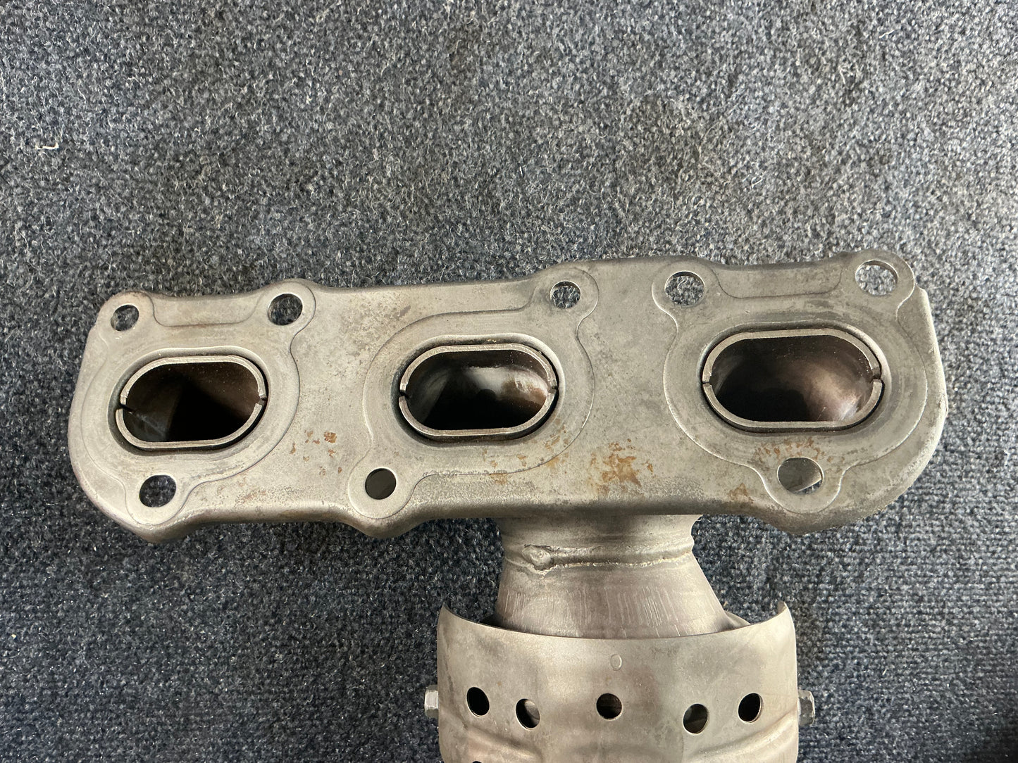 HYUNDAI/KIA Exhaust Manifold OEM PN 285103L280 EPA Code ACX