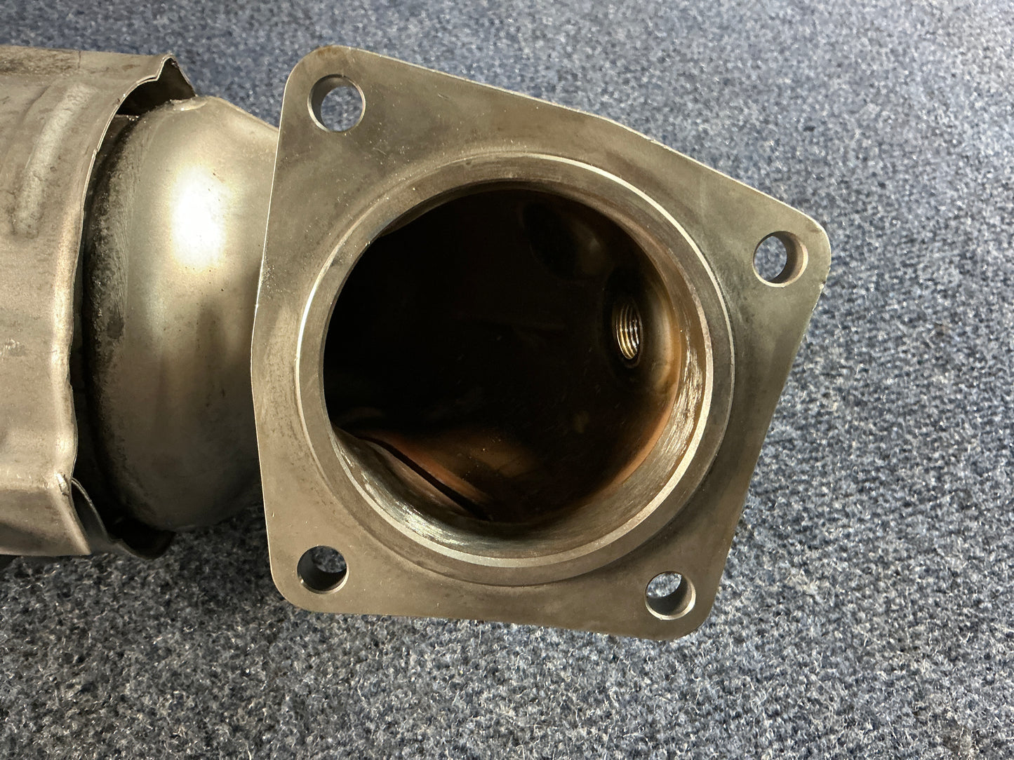 HYUNDAI/KIA Exhaust Manifold OEM PN 285102G520 EPA Code ACX