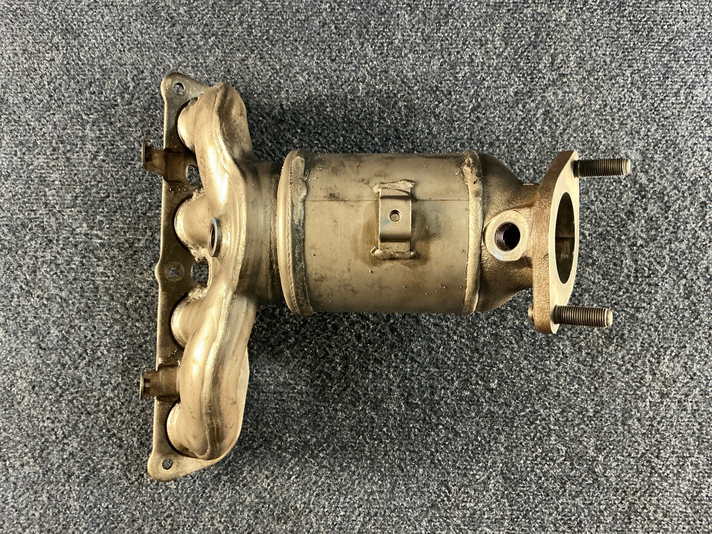 HYUNDAI/KIA Exhaust Manifold OEM PN 285102EPE0 EPA Code ACX