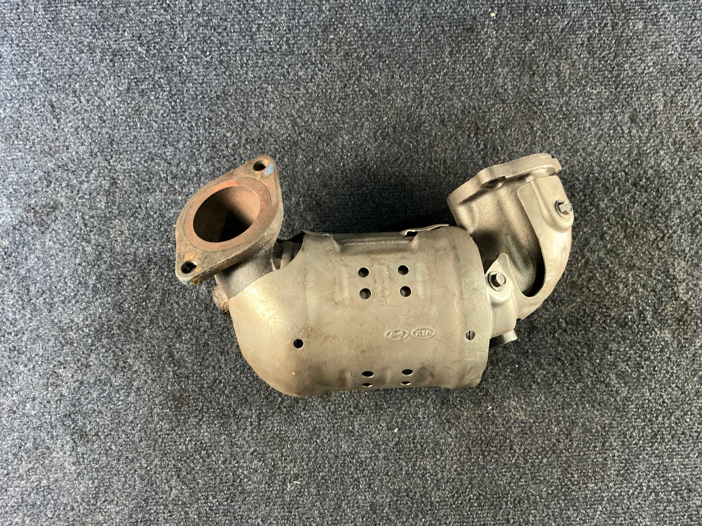 HYUNDAI/KIA Exhaust Manifold OEM PN 285302BYC0 EPA Code ACX