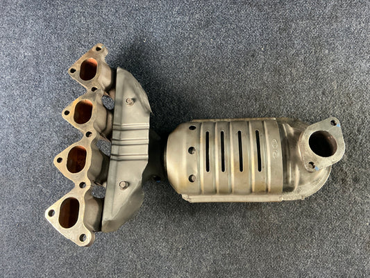 HYUNDAI/KIA Exhaust Manifold OEM PN 2851023711 EPA Code ACX