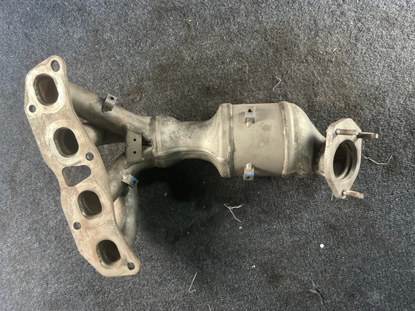 NISSAN Exhaust Manifold OEM PN 140E2CZ31D EPA Code ACX