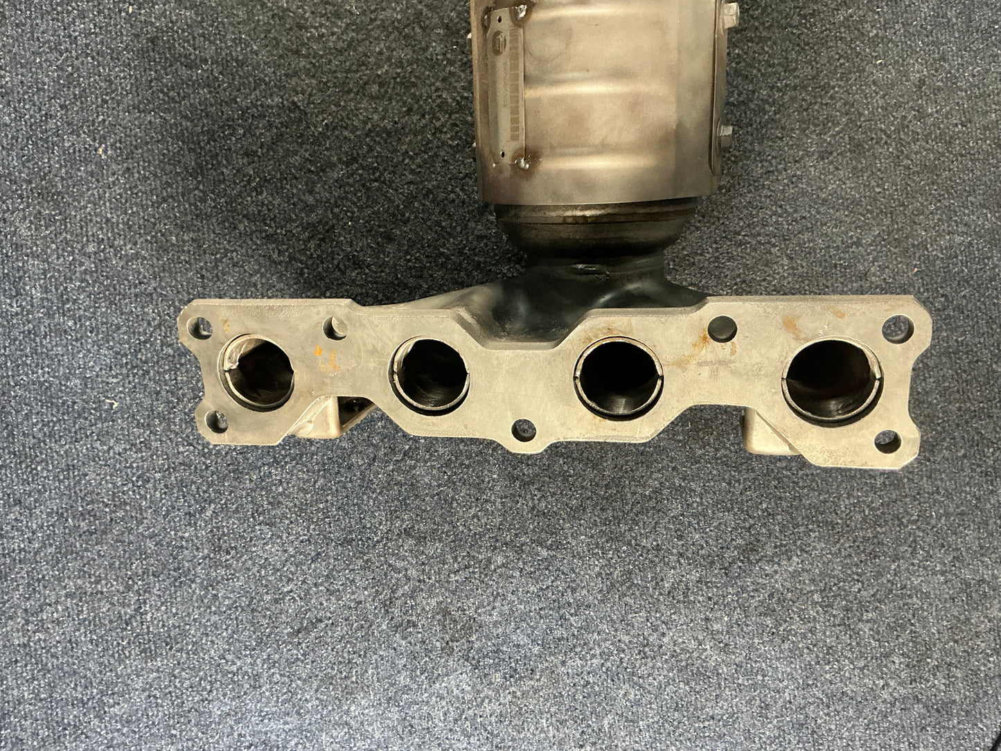 HYUNDAI/KIA Exhaust Manifold 285102G240 EPA Code ACX