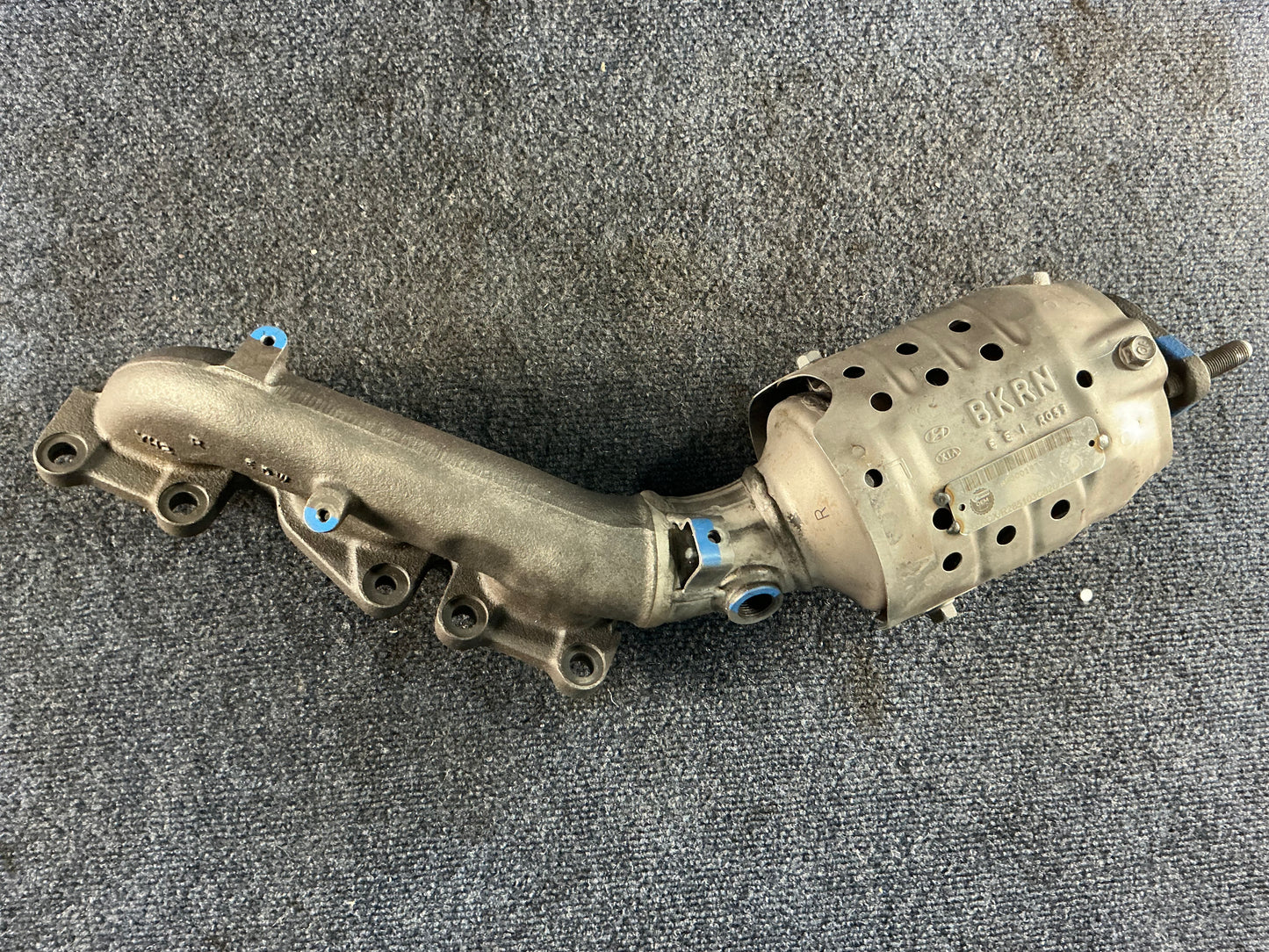HYUNDAI/KIA Exhaust Manifold OEM PN 285103C820 EPA Code ACX