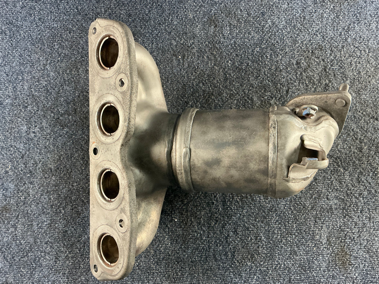 HYUNDAI/KIA Exhaust Manifold OEM PN 285102EFA0 EPA Code ACX