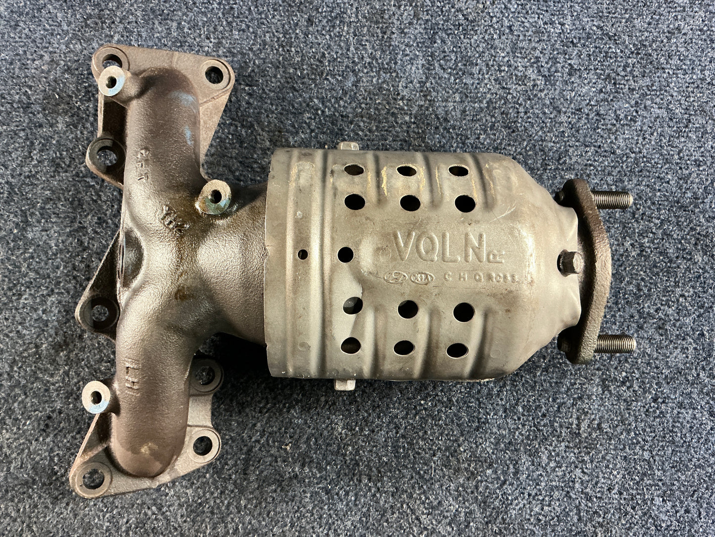 HYUNDAI/KIA Exhaust Manifold OEM PN 285103C370 EPA Code ACX