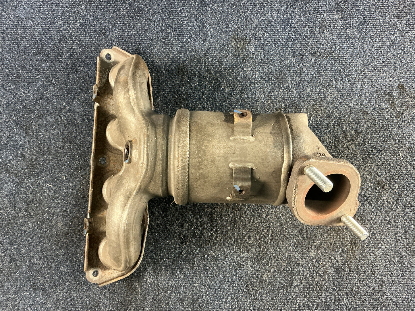 HYUNDAI/KIA Exhaust Manifold OEM PN 285102EFB0 EPA Code ACX