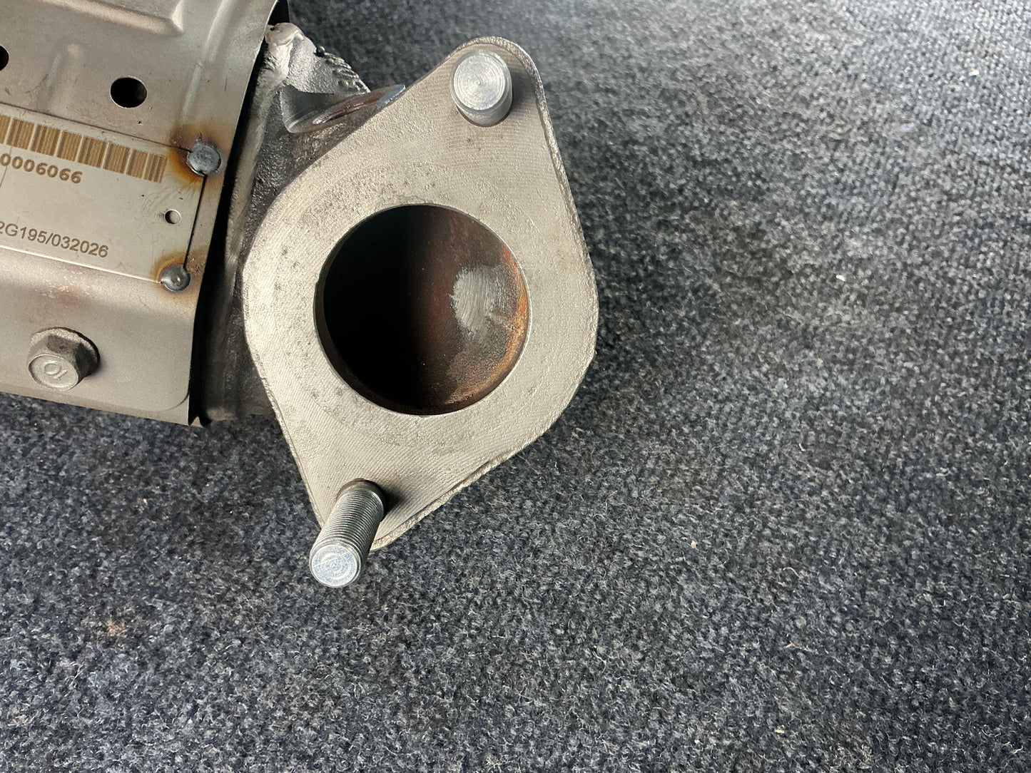HYUNDAI/KIA Exhaust Manifold OEM PN 285102G195 EPA Code ACX