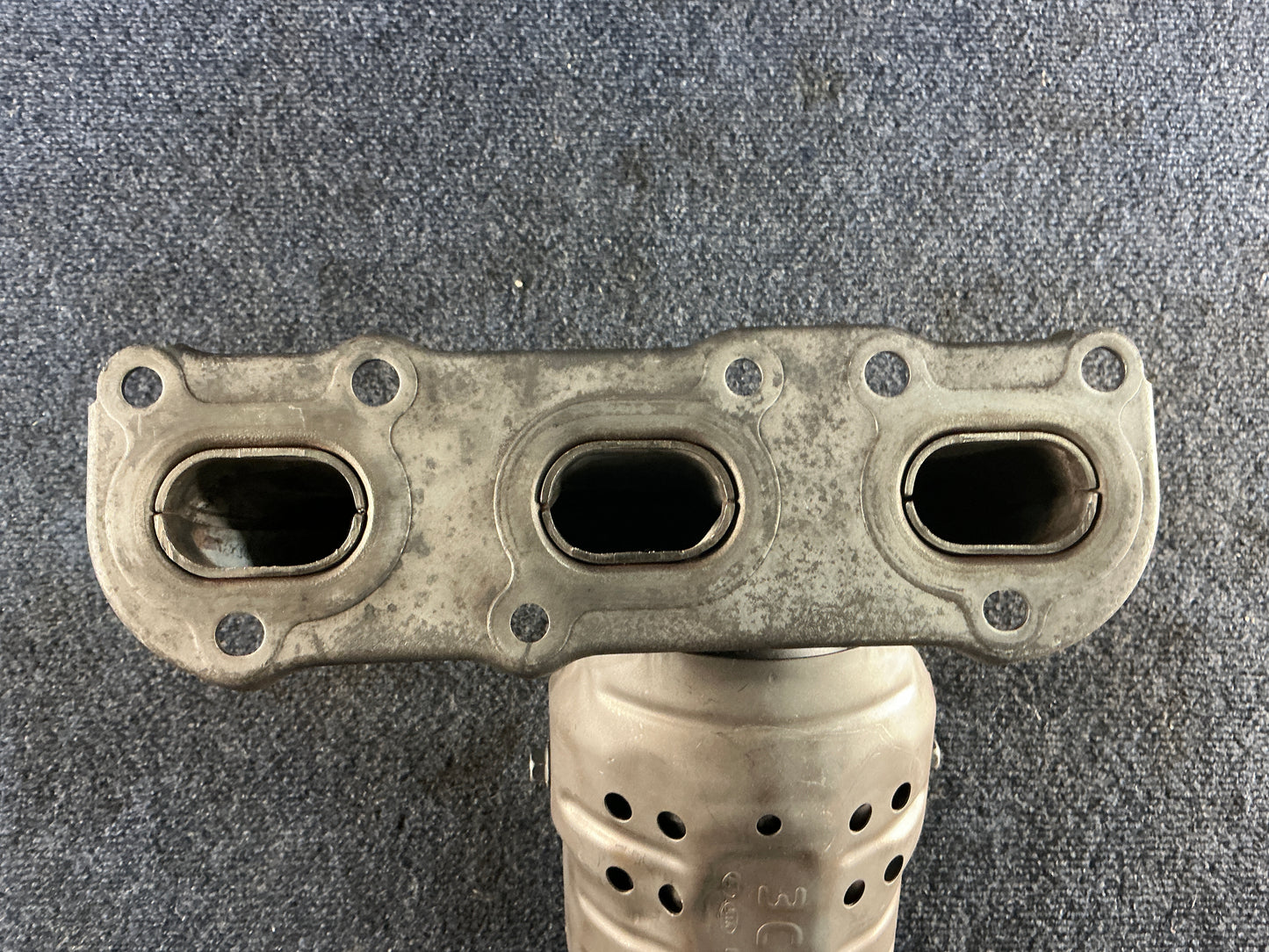 HYUNDAI/KIA Exhaust Manifold OEM PN 285103CHX0 EPA Code ACX