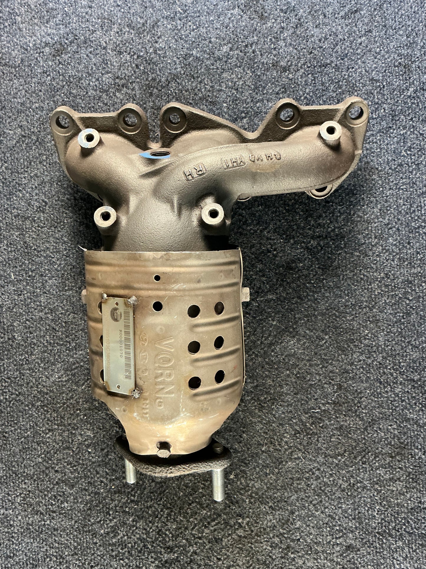 HYUNDAI/KIA Exhaust Manifold OEM PN 285103C380 EPA Code ACX