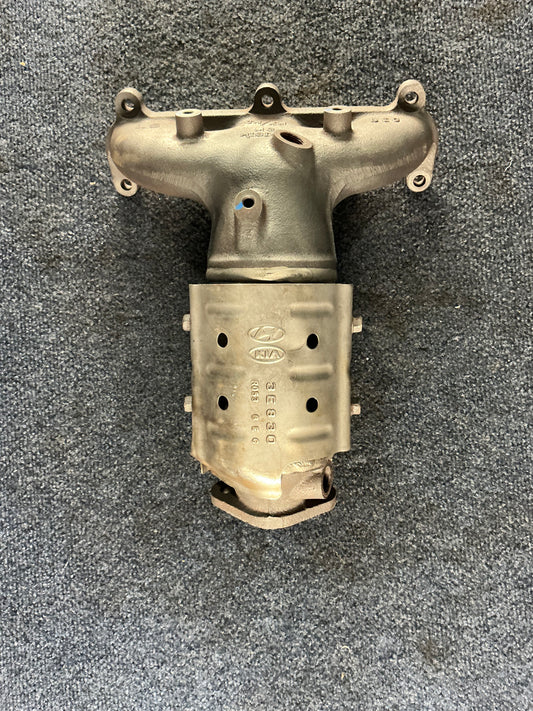 HYUNDAI/KIA Exhaust Manifold OEM PN 285103E830 EPA Code ACX