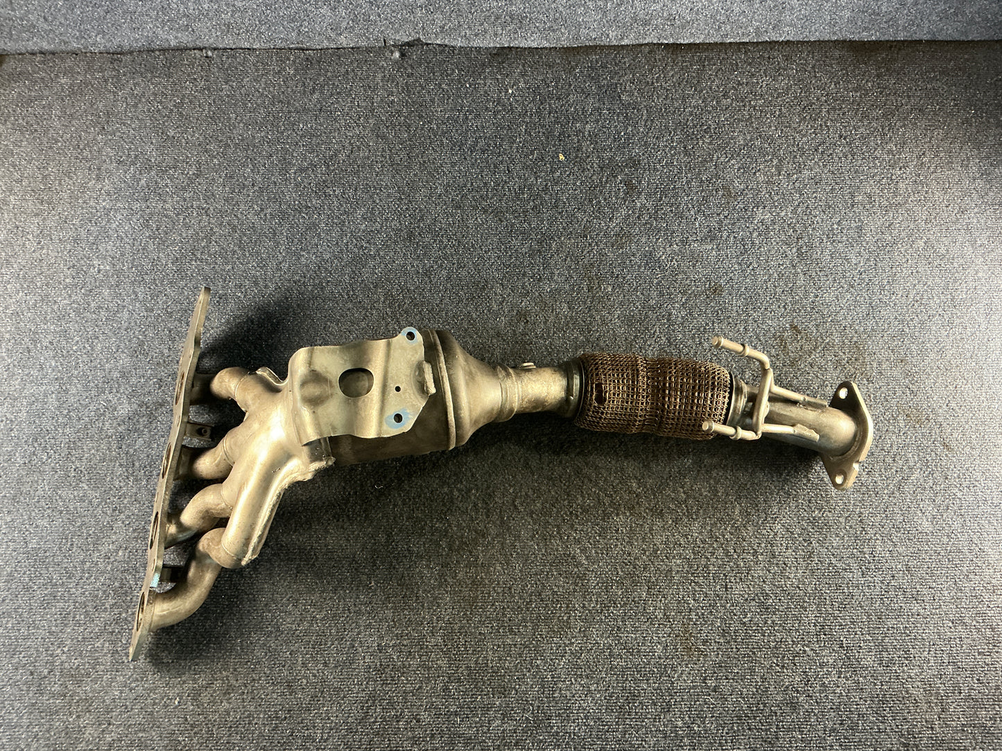 FORD Exhaust Manifold OEM PN GG9Z5G232A EPA Code ACX
