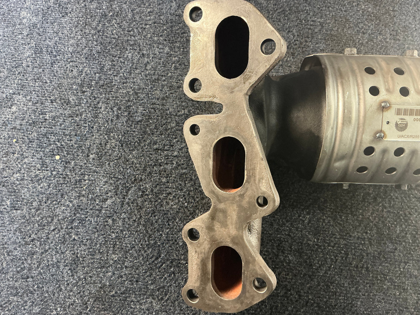 HYUNDAI/KIA Exhaust Manifold OEM PN 285103C580 EPA Code ACX