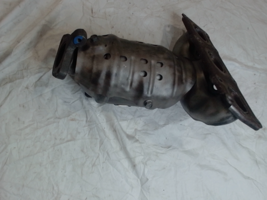 Left, Catalytic Converter with Integrated Exhaust Manifold