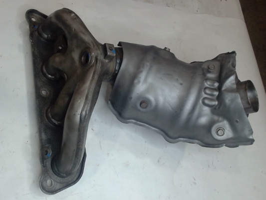 Left, Catalytic Converter with Integrated Exhaust Manifold