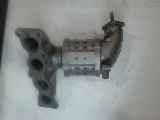 Catalytic Converter with Integrated Exhaust Manifold, SULEV Spec