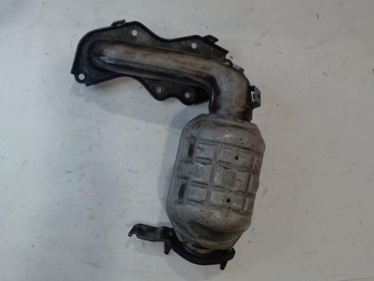Left, Catalytic Converter with Integrated Exhaust Manifold