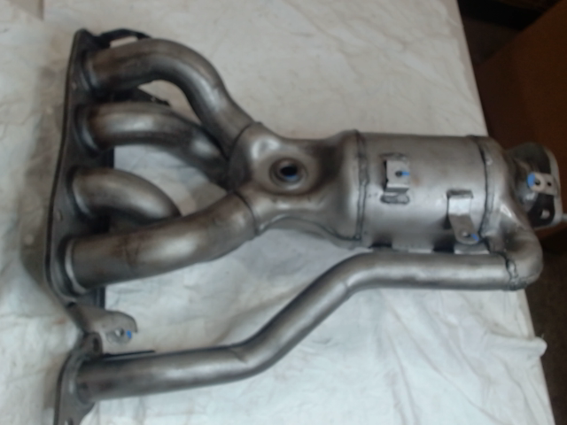 Catalytic Converter with Integrated Exhaust Manifold, Exc.Japan Built