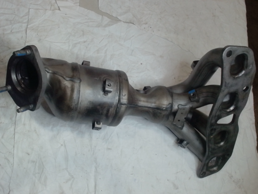 Catalytic Converter with Integrated Exhaust Manifold, Korea Built Vehicle