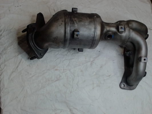 Catalytic Converter with Integrated Exhaust Manifold, Federal