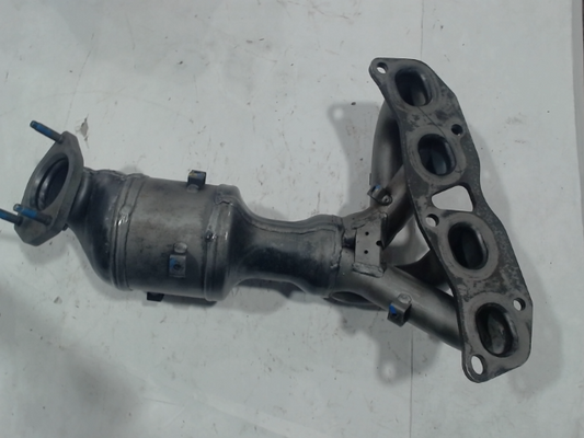 Catalytic Converter with Integrated Exhaust Manifold, Federal