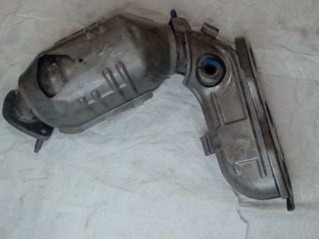 Right, Exhaust Manifold